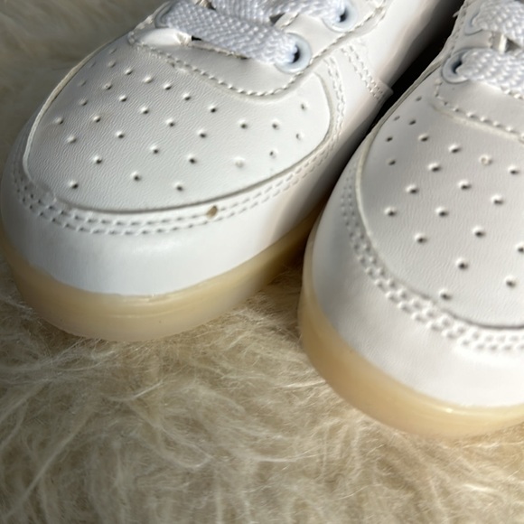 Led Shoes High Top USB Charging - Picture 4 of 8